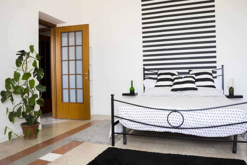 Taggarb Bed & Breakfast Naples Room photo
